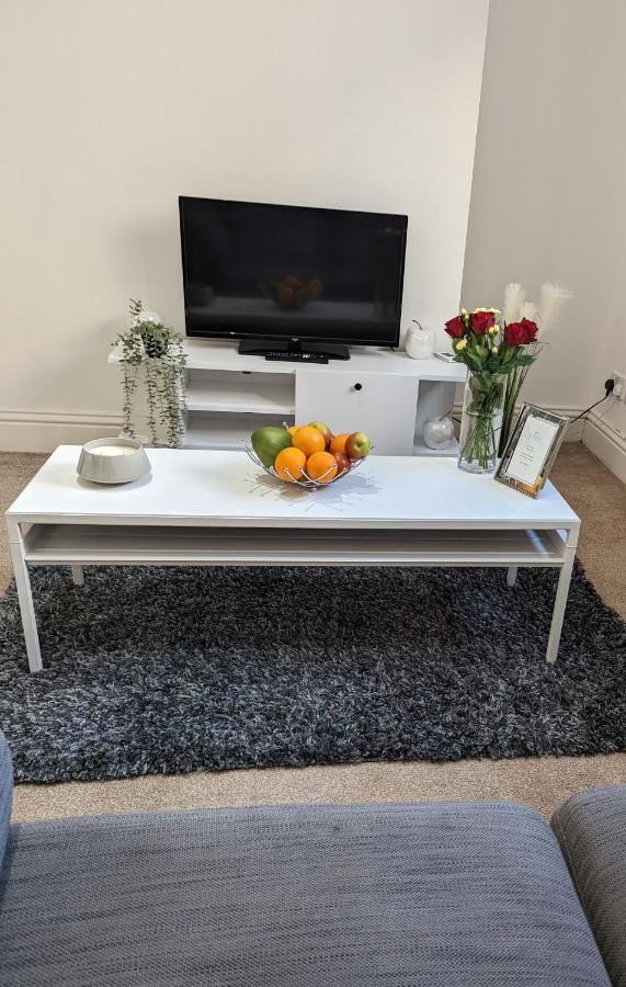 1 Bedroom Flat In Gravesend Exterior photo
