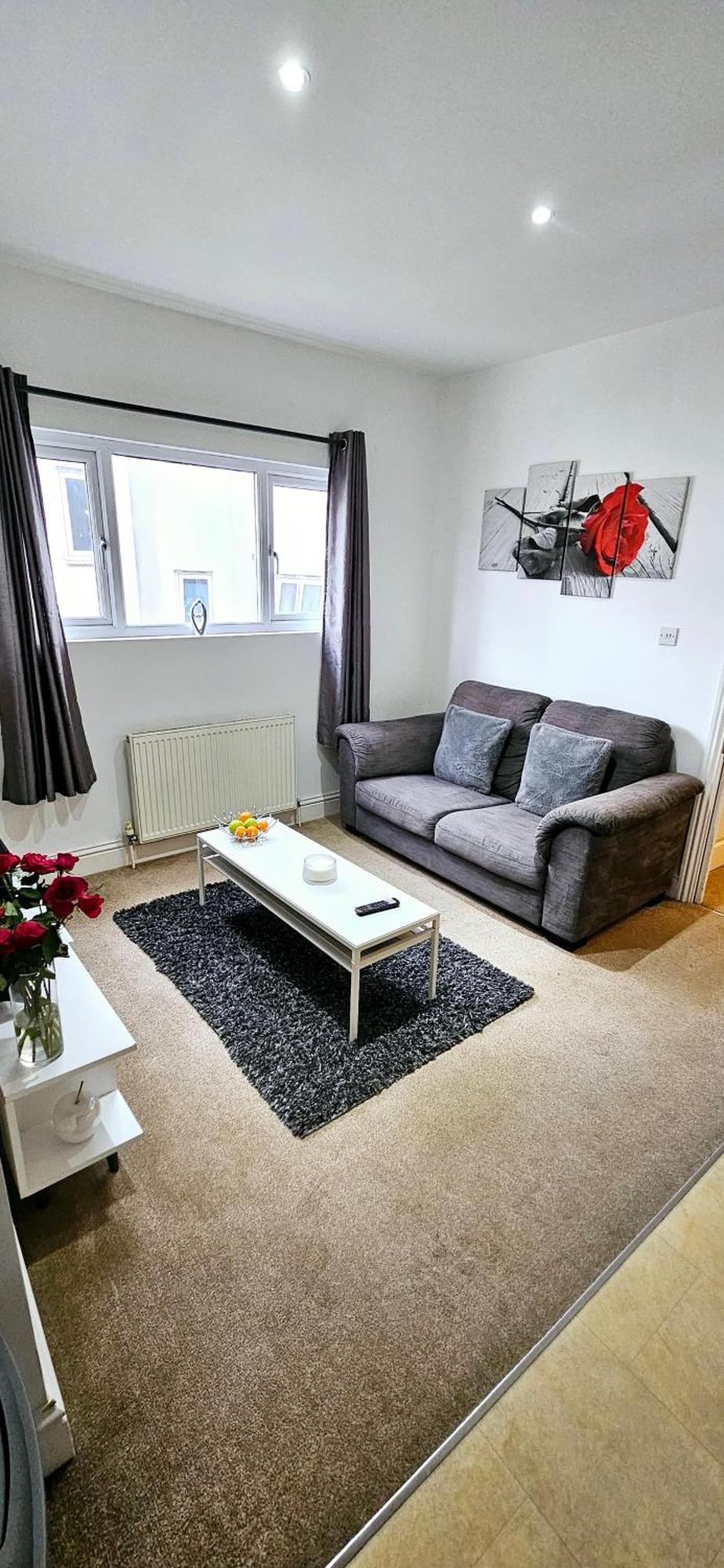 1 Bedroom Flat In Gravesend Exterior photo